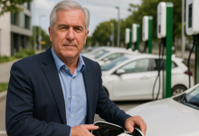 Aldo Vendramin destaca os veículos elétricos como protagonistas da mobilidade urbana no Brasil.